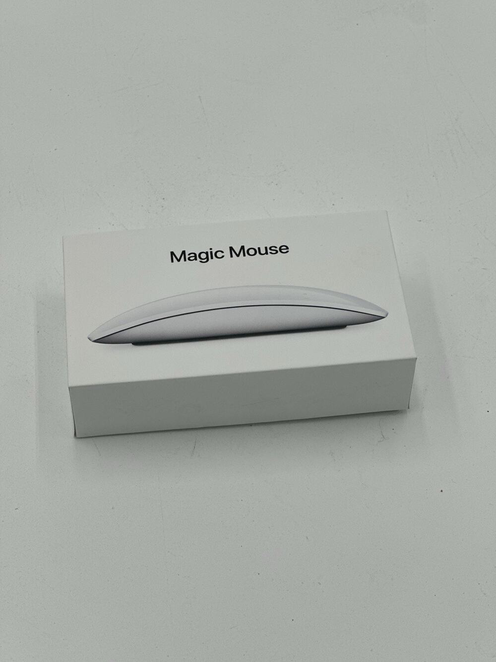 Apple Magic Mouse Multi-Touch Surface -White MK2E3AM/A NEW Open Box